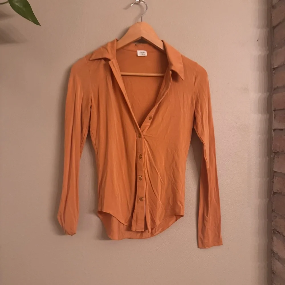 WILFRED Button Down Pose‎ Blouse - Picture 2 of 8